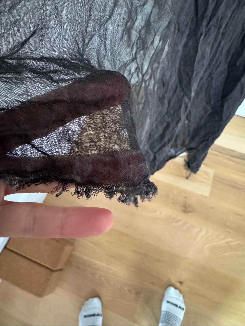 Look black scarf - Picture 4 of 6